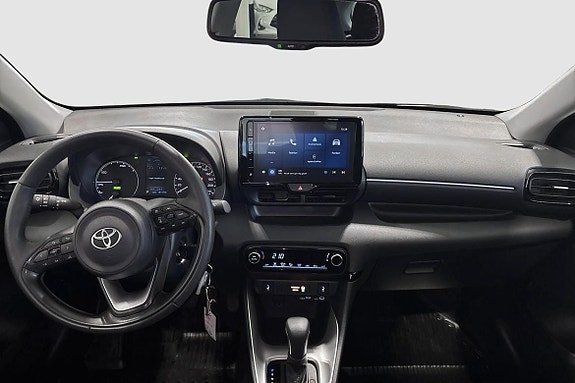 Toyota Yaris 9 of 11