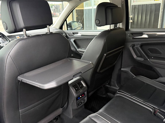Volkswagen Tiguan Allspace 13 of 22
