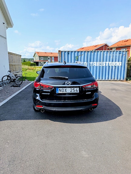 Mazda 6 2 of 5