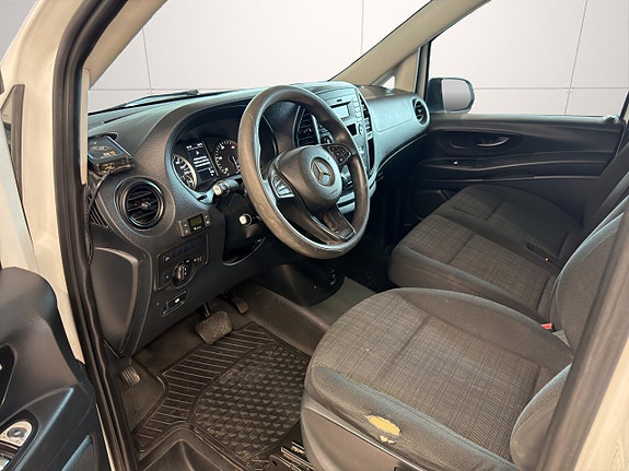 Mercedes-Benz Vito 114 8 of 19