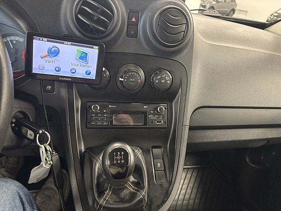 Mercedes-Benz Citan Tourer 9 of 15