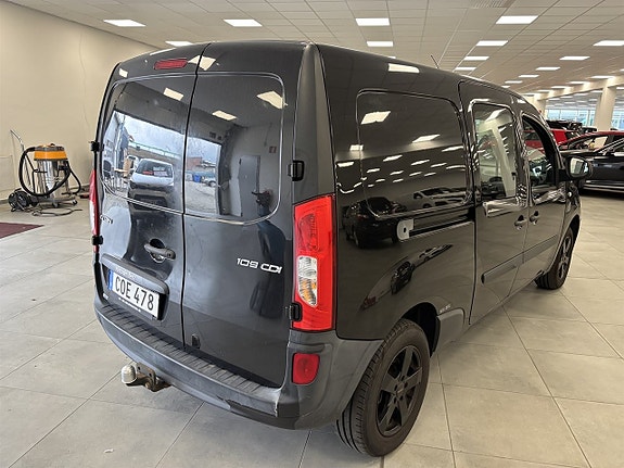 Mercedes-Benz Citan Tourer 3 of 10
