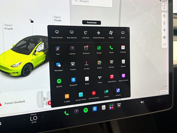Tesla Model Y 22 of 30