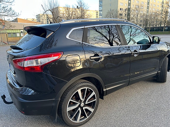 Nissan Qashqai 4 of 16