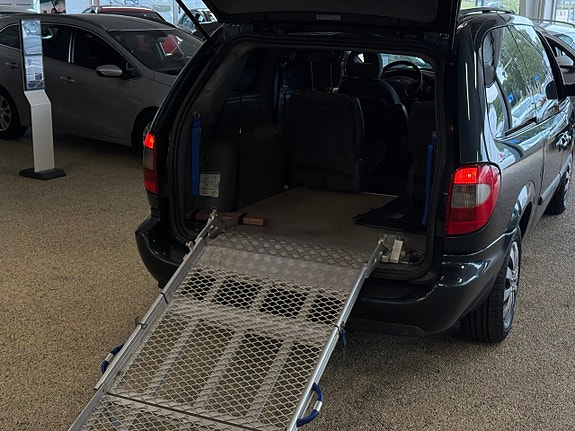 Chrysler Grand Voyager 6 of 18