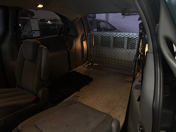 Chrysler Grand Voyager 10 of 18