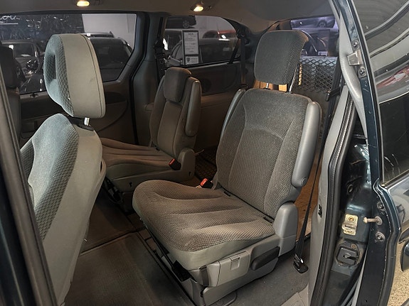 Chrysler Grand Voyager 9 of 18