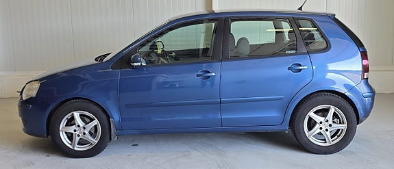 Volkswagen Polo 7 of 12