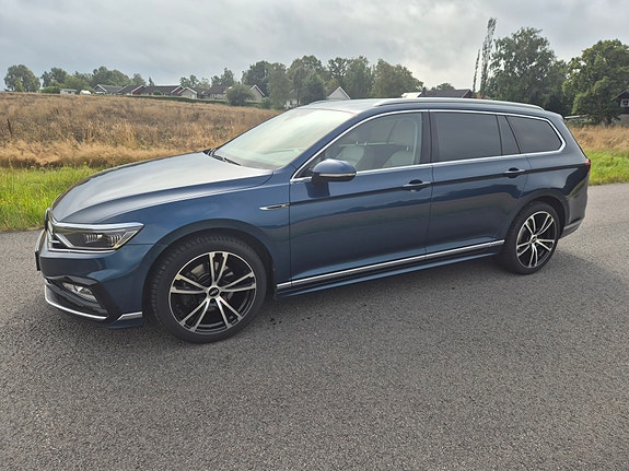 Volkswagen Passat 3 of 8