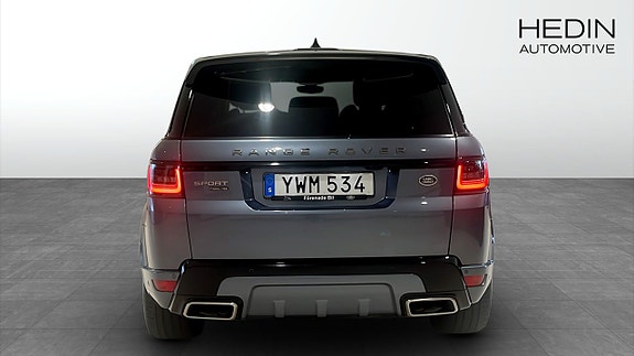 Land Rover Range Rover Sport 7 of 9
