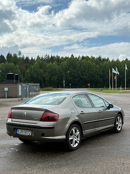 Peugeot 407 3 of 11
