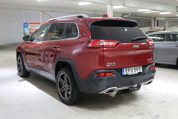 Jeep Cherokee 5 of 24