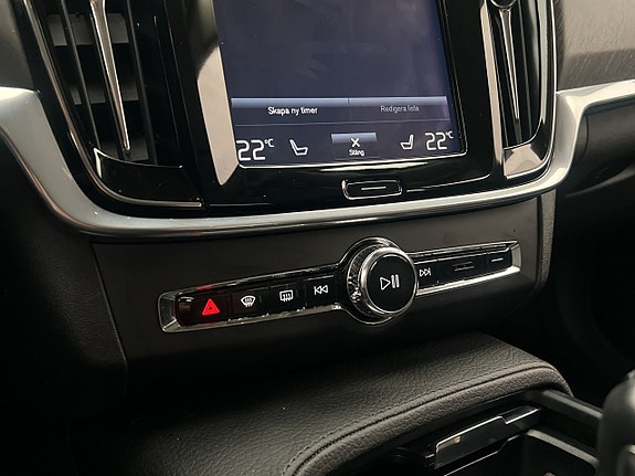 Volvo V90 Cross Country 26 of 30