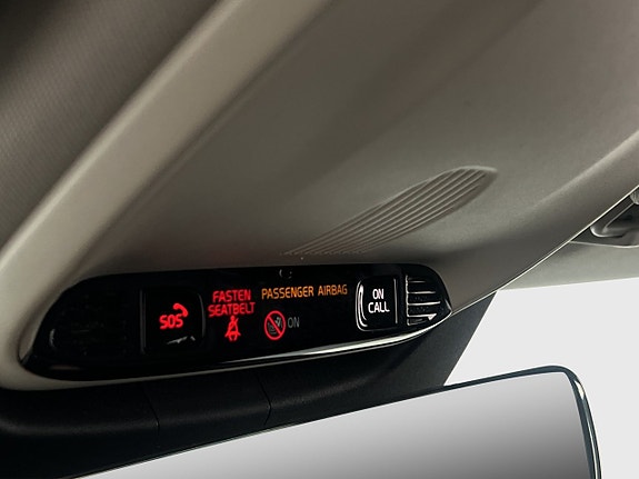 Volvo V90 Cross Country 19 of 30