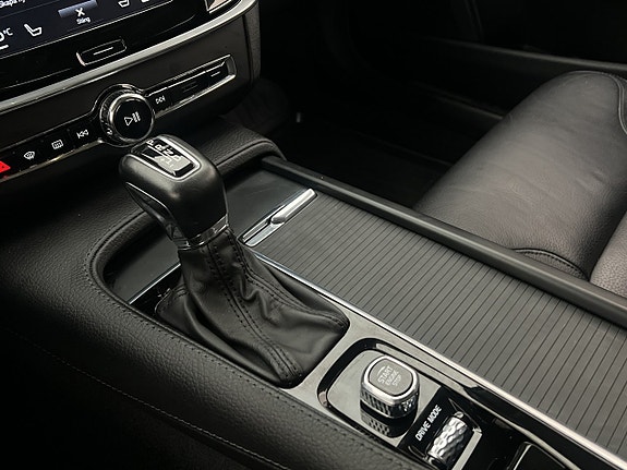 Volvo V90 Cross Country 27 of 30