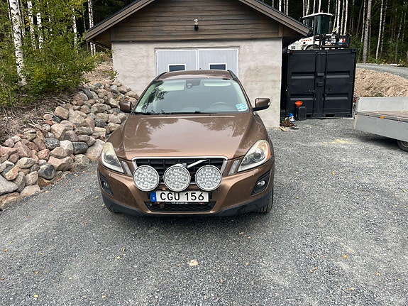 Volvo XC60 3 of 8