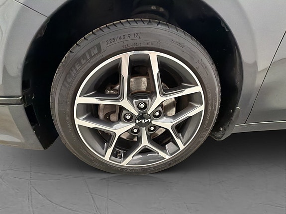 Kia Ceed 27 of 30