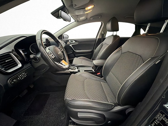 Kia Ceed 10 of 30
