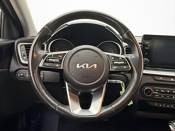 Kia Ceed 12 of 30