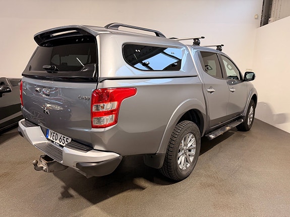 Mitsubishi L200 10 of 19