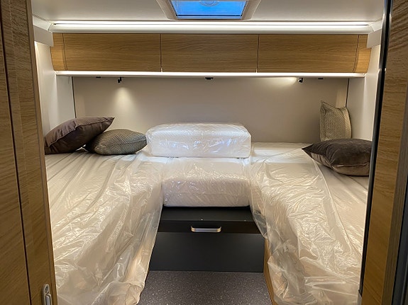Adria Coral Select 670 SL 11 of 12