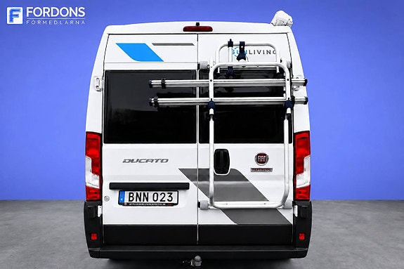 Sun Living Campervan Fiat 2.3 MultiJet V60 SP 140 hk | Solceller | Dragkrok | Truma | 3 bäddar 6 of 25