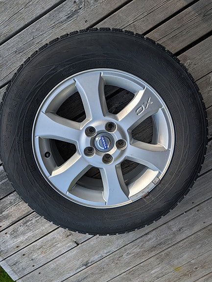 Volvo XC70 17 of 24