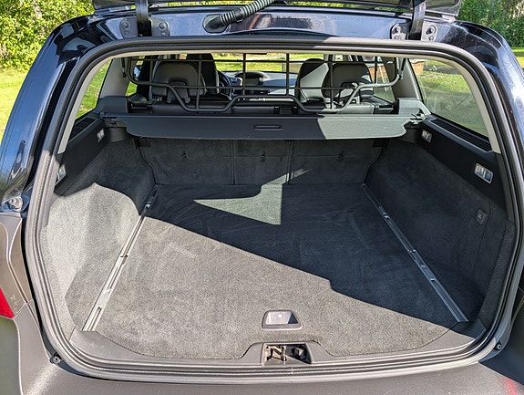 Volvo XC70 16 of 24