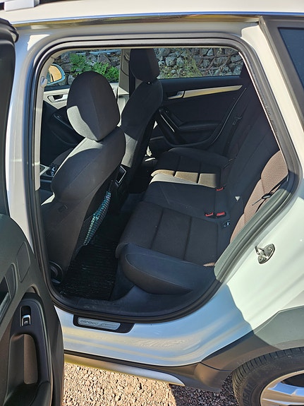 Audi A4 allroad 11 of 14