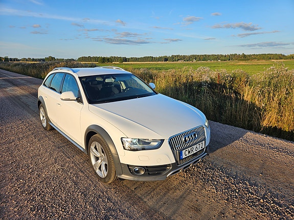 Audi A4 allroad 2 of 14