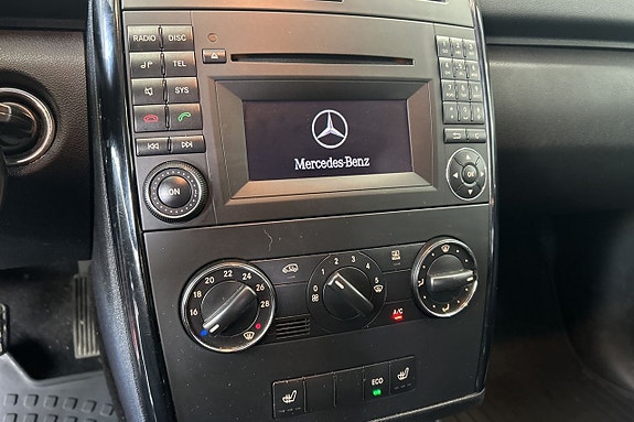 Mercedes-Benz AMG GT 43 22 of 29