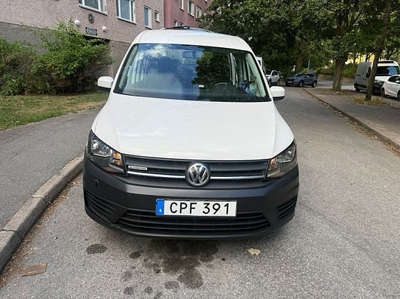 Volkswagen Caddy Maxi 3 of 13