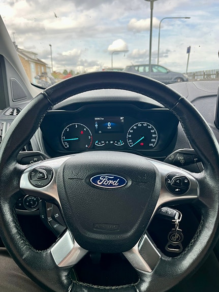 Ford Transit Connect 11 of 14