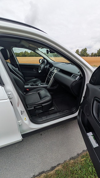 Land Rover Discovery Sport 5 of 7