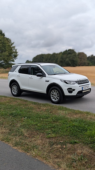 Land Rover Discovery Sport 2 of 7