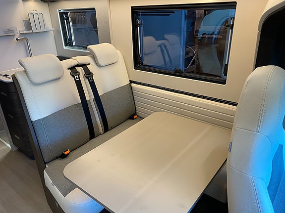 Adria Coral Supreme 670 SL180HK 9 of 13