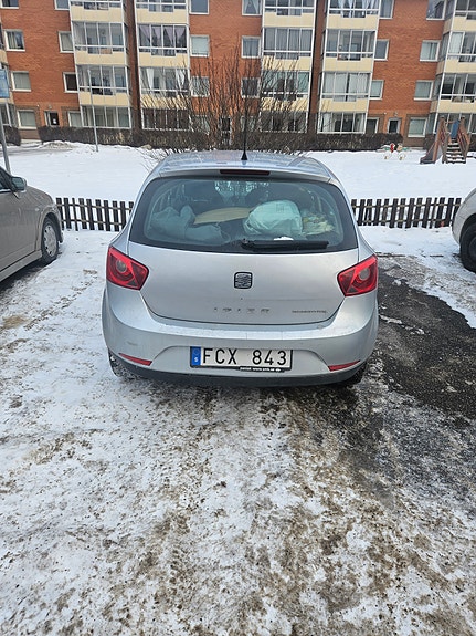 Seat Ibiza 2 of 5