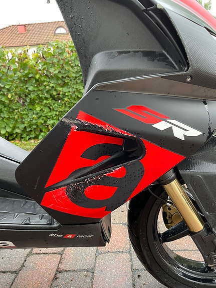 Aprilia SR 50 5 of 6