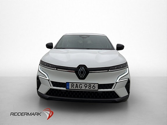 Renault Megane E-Tech 3 of 30