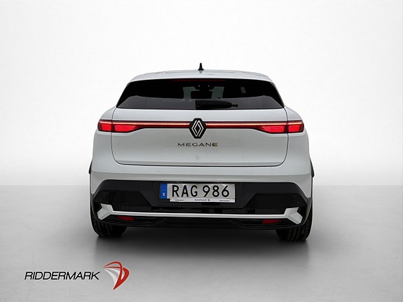 Renault Megane E-Tech 8 of 30