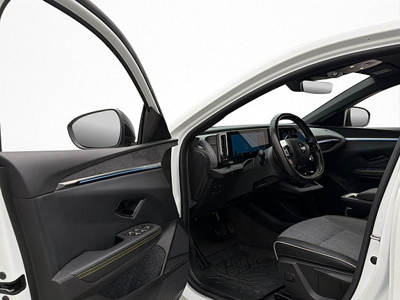 Renault Megane E-Tech 10 of 30