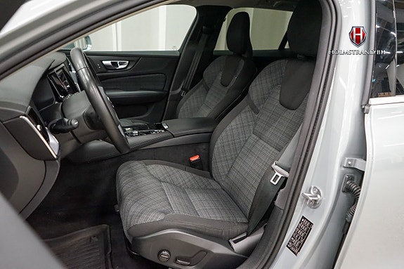 Volvo V60 6 of 17