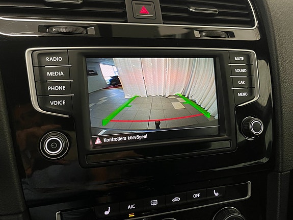 Volkswagen Golf I 17 of 21