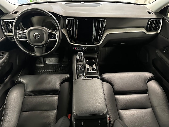 Volvo V60 8 of 21