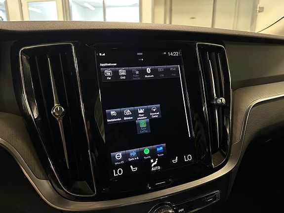 Volvo V60 19 of 21