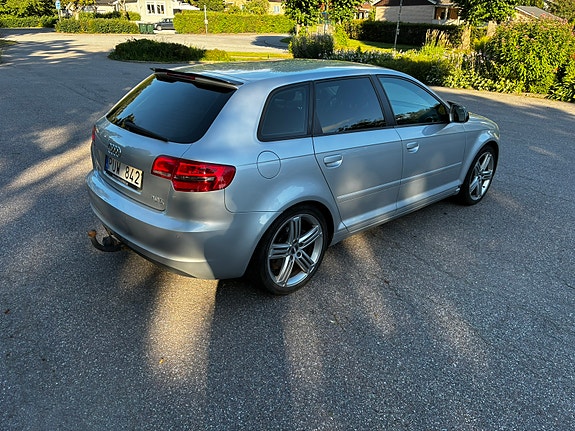 Audi A3 4 of 8