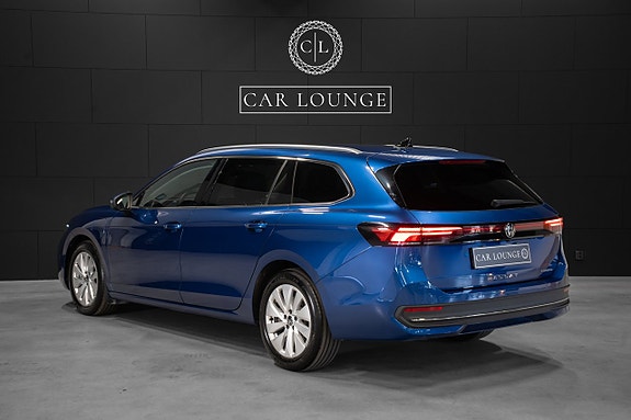 Volkswagen Passat 5 of 20