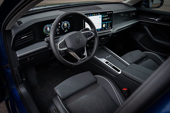 Volkswagen Passat 9 of 20