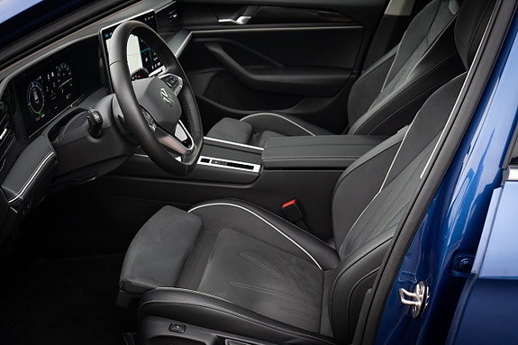 Volkswagen Passat 11 of 20