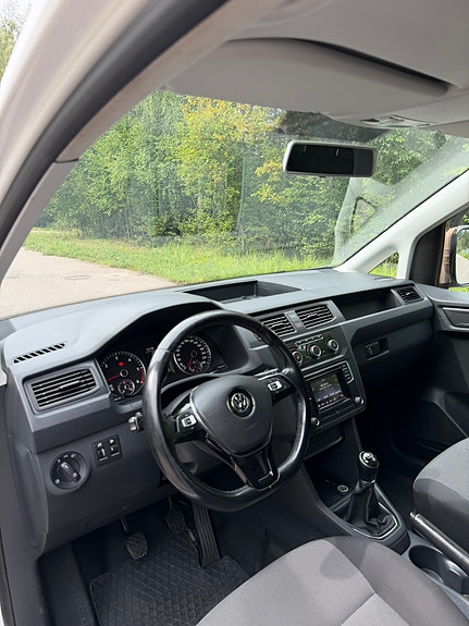 Volkswagen Caddy 8 of 8